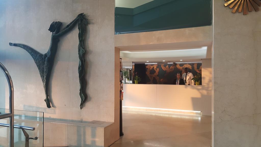ブルー ウォーターズ ホテル ダーバン エクステリア 写真 Reception desk